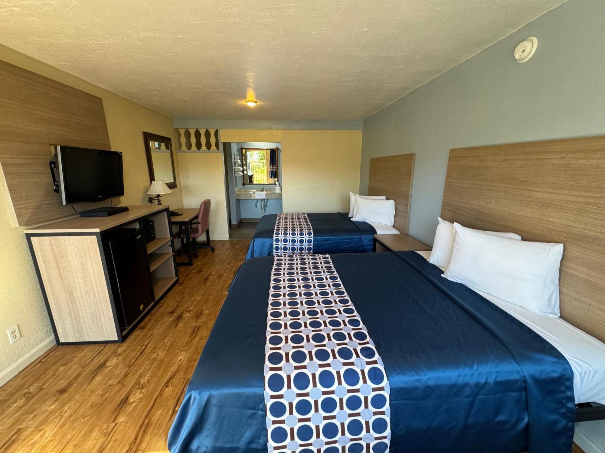 Discovery Inn Modesto Kültér fotó